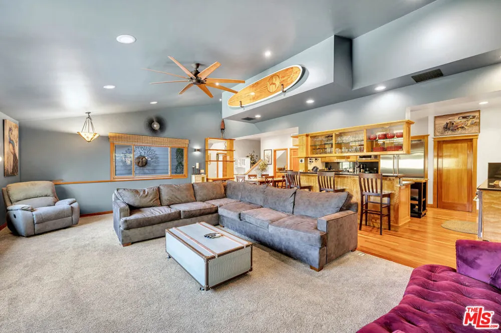 21832 Canon Drive Topanga, CA 90290