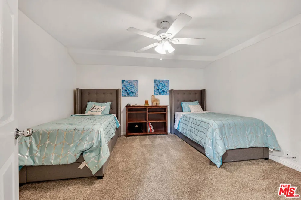 21832 Canon Drive Topanga, CA 90290