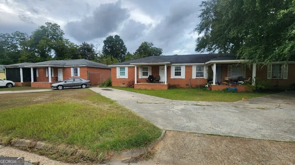 605 Burke AVE Albany, GA 31701