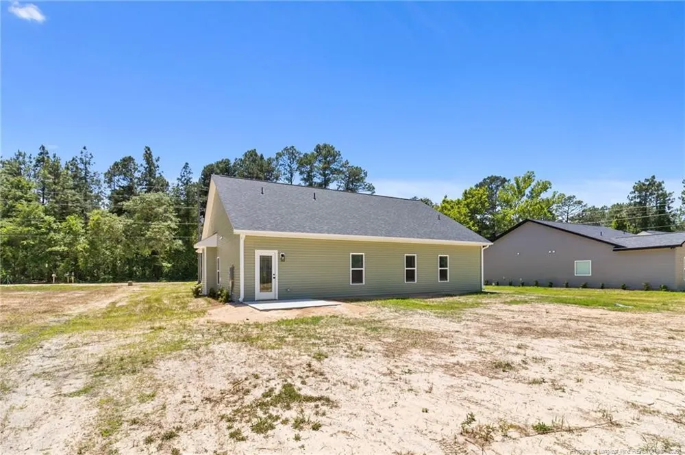 131 Merle Rd Road Pinebluff, NC 28373