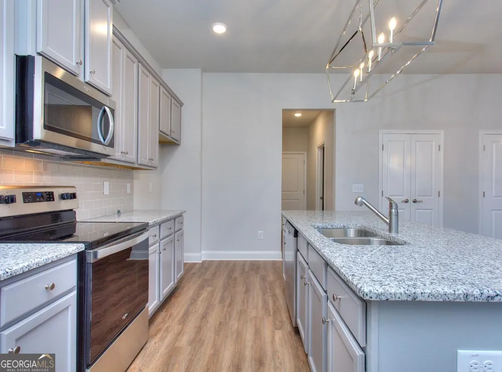154 Classic Overlook Homer, GA 30547