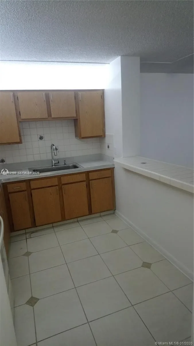 14820 Naranja Lakes Blvd #D3R Homestead, FL 33032
