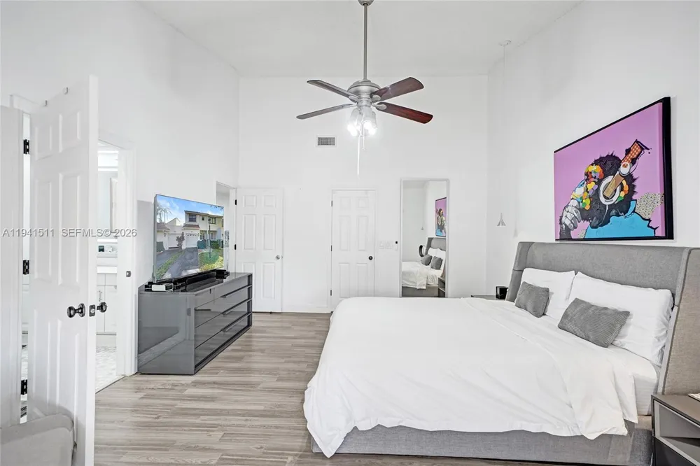 21150 Jib Ct #J12 Aventura, FL 33180