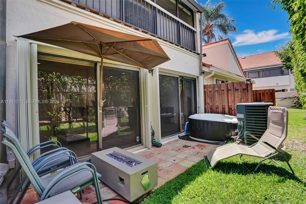 21150 Jib Ct #J12 Aventura, FL 33180
