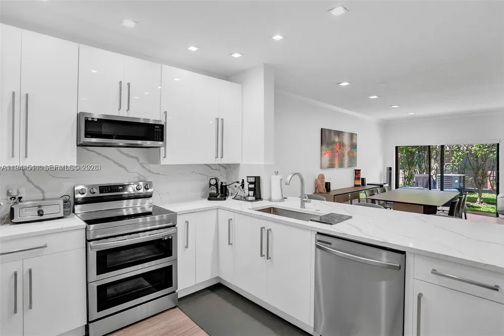 21150 Jib Ct #J12 Aventura, FL 33180