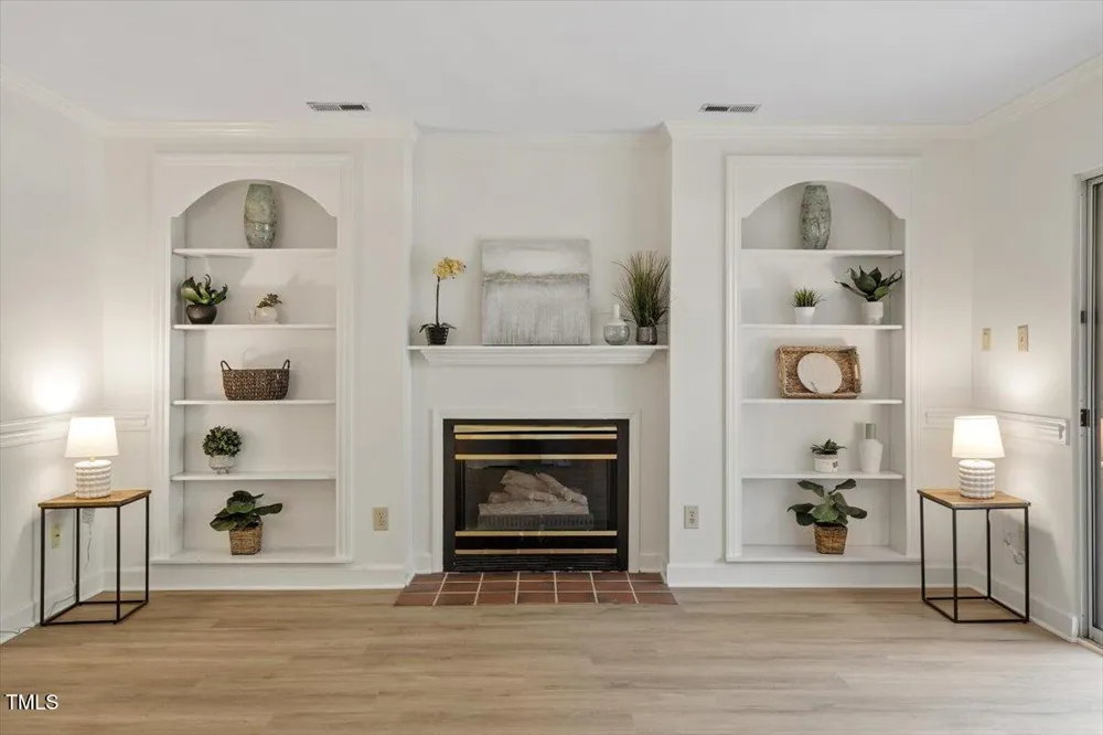 449 Summerwalk Circle