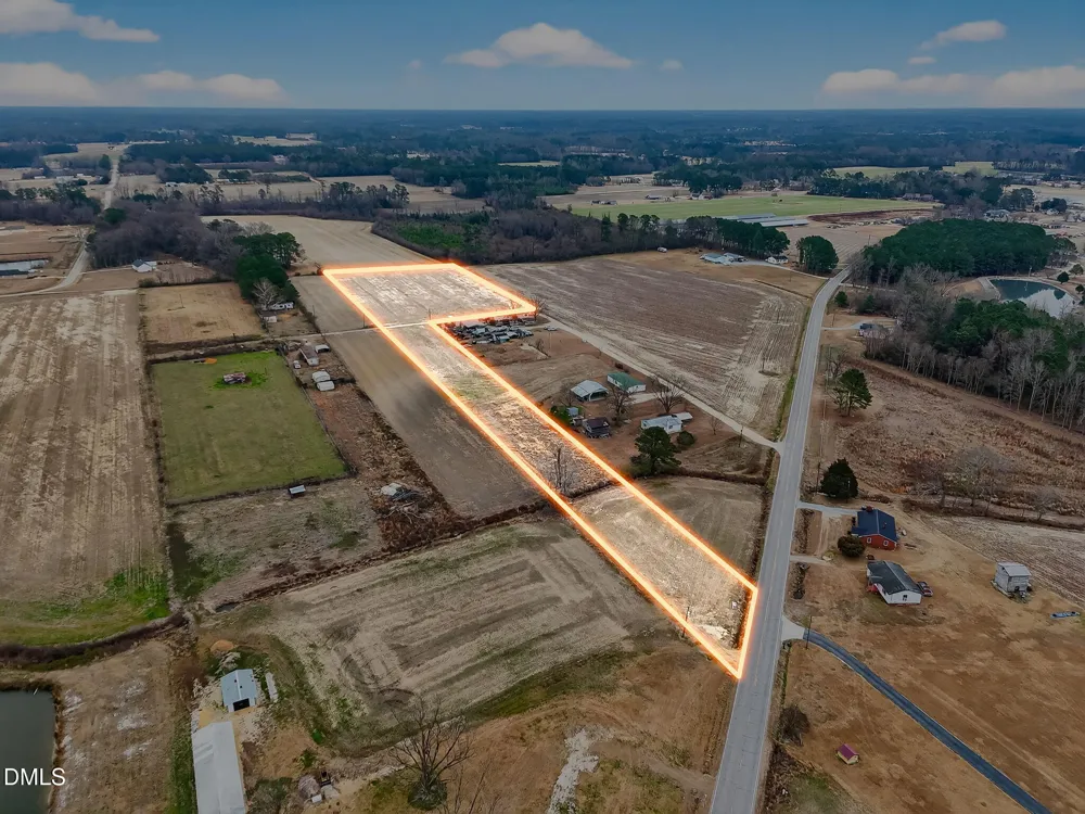 0 242 Highway S Dunn, NC 28334