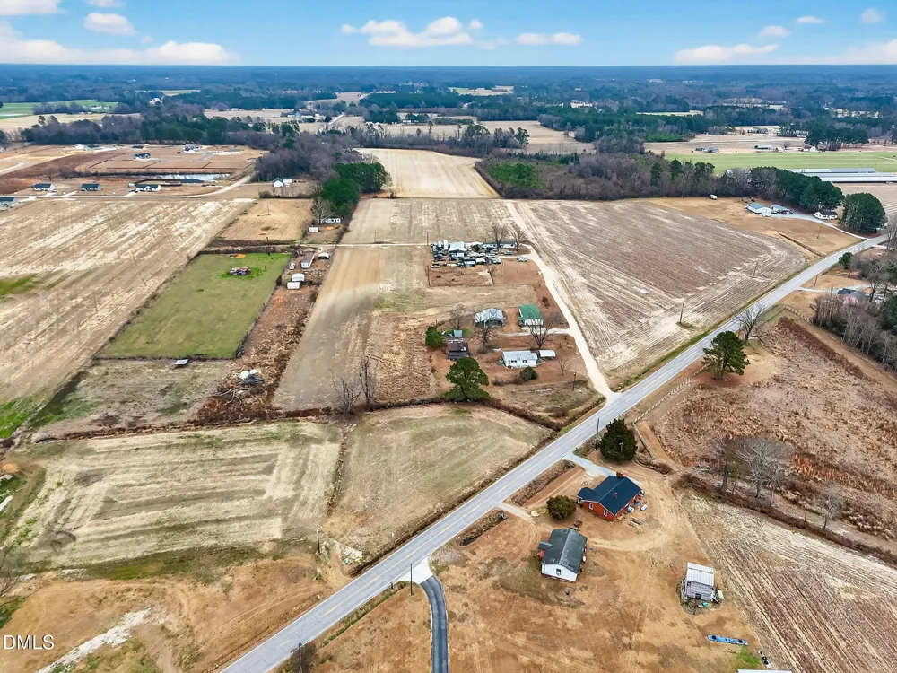 0 242 Highway S Dunn, NC 28334