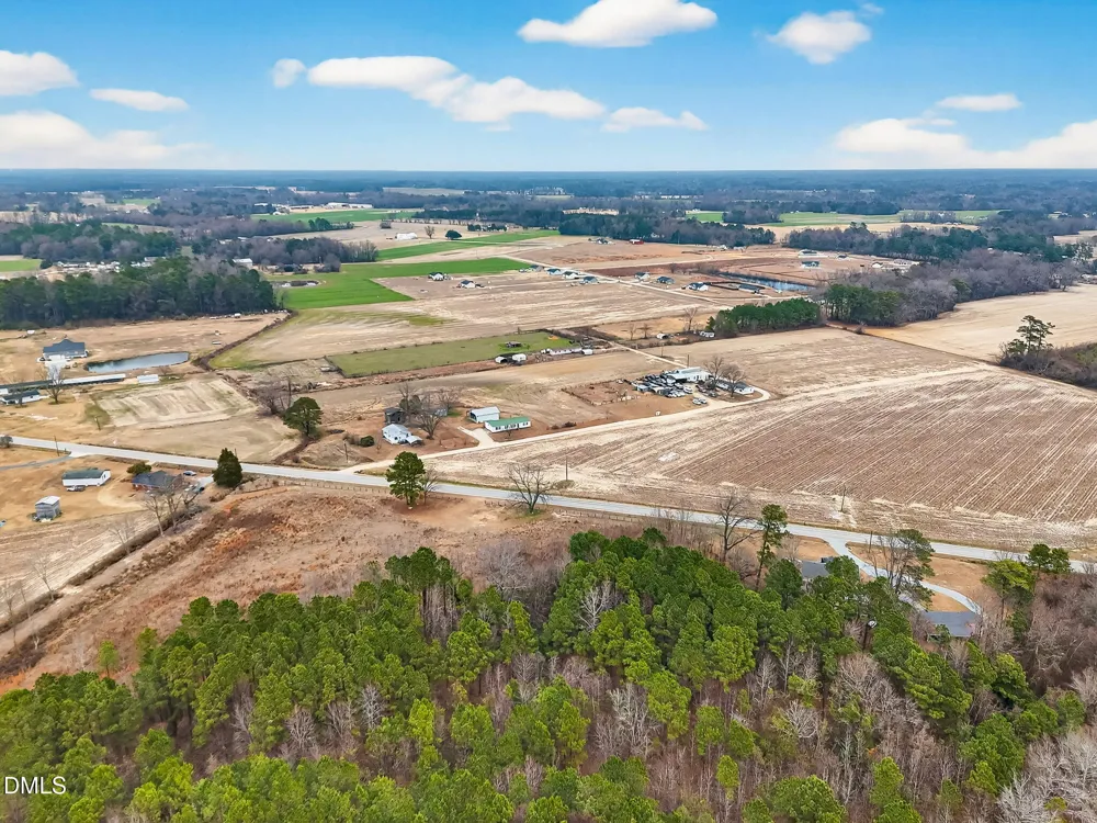 0 242 Highway S Dunn, NC 28334