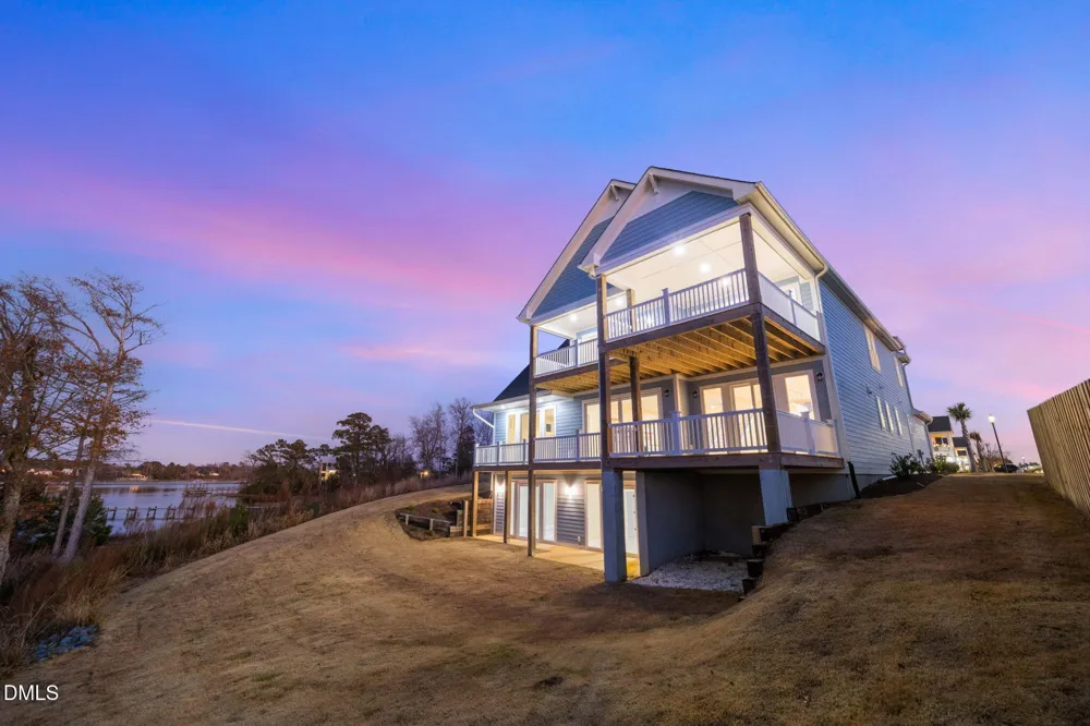 13 E Cannon Cove Hampstead, NC 28443