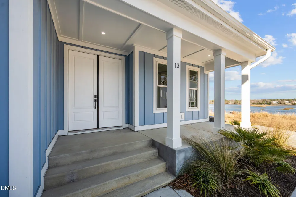 13 E Cannon Cove Hampstead, NC 28443