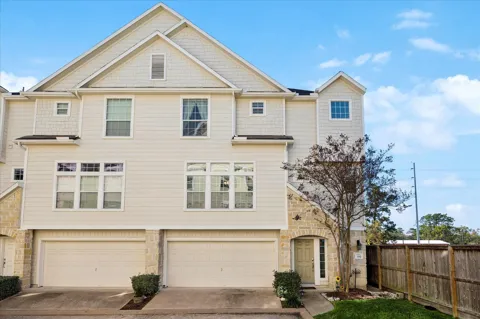 3332 Masters Point Drive