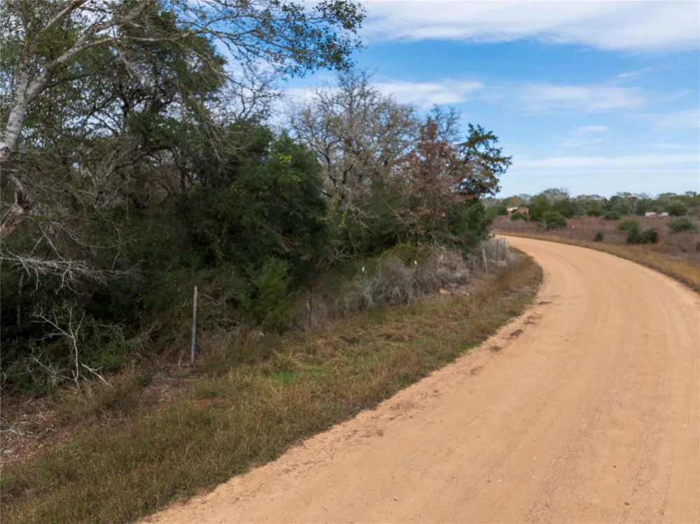 County Road 123 Hallettsville, TX 77964