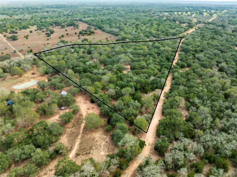 County Road 123 Hallettsville, TX 77964