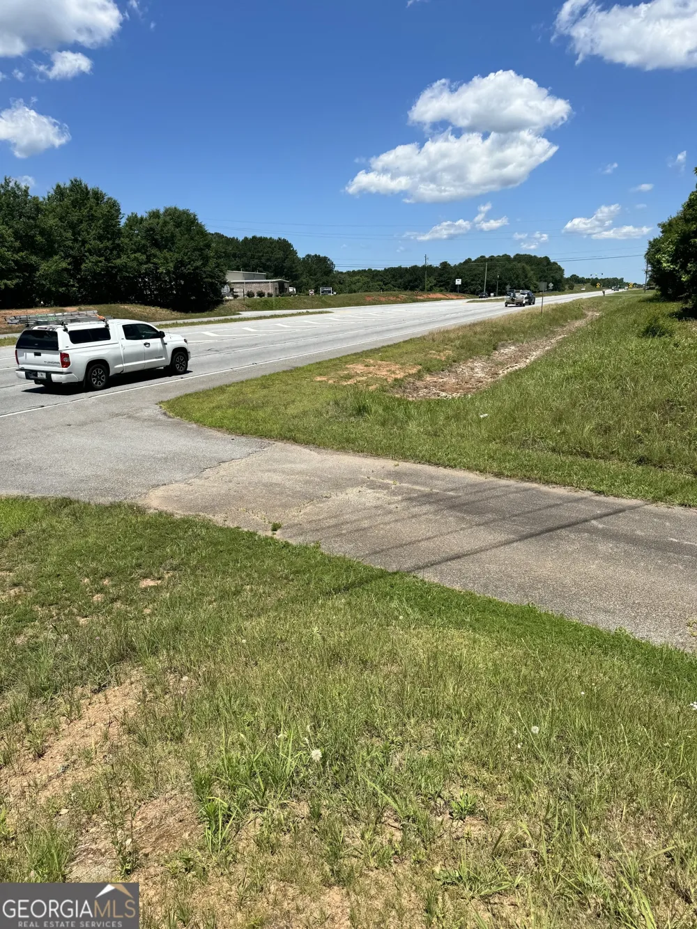 2883 Highway 441 S Commerce, GA 30529
