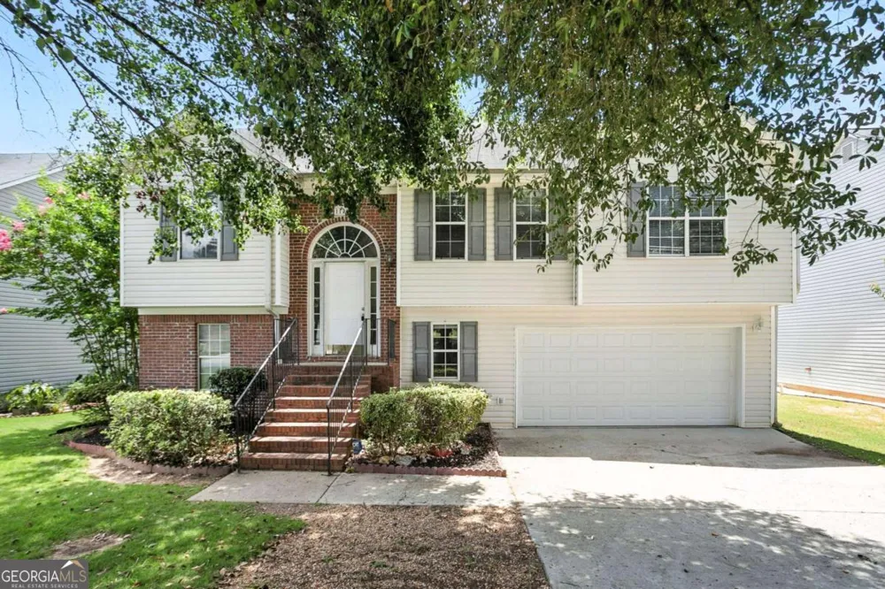 11747 Spring Lake Way