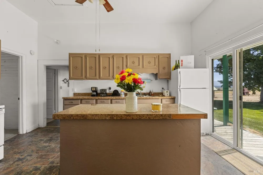 425 Constantia Road Doyle, CA 96109