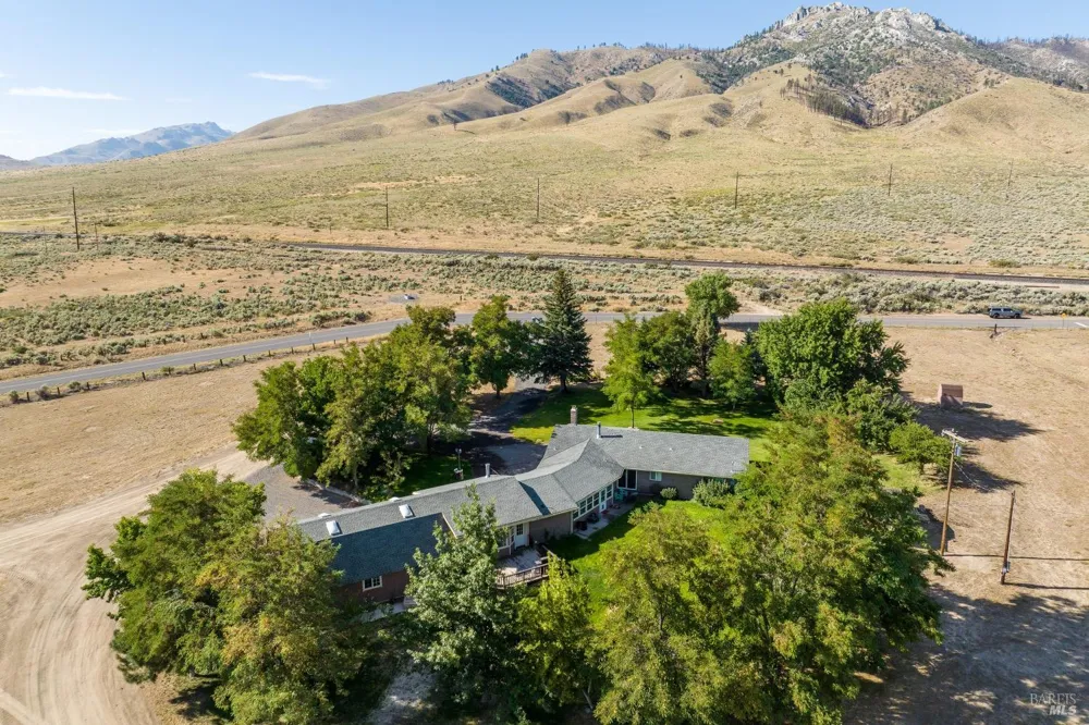 425 Constantia Road Doyle, CA 96109