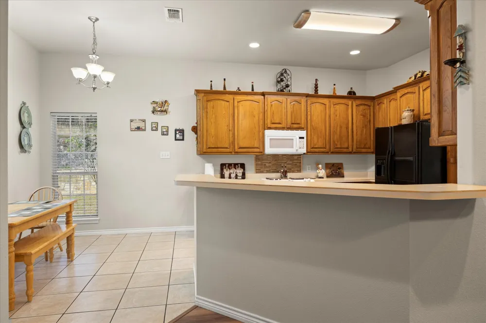 119 Spanish Oaks Trail Glen Rose, TX 76043