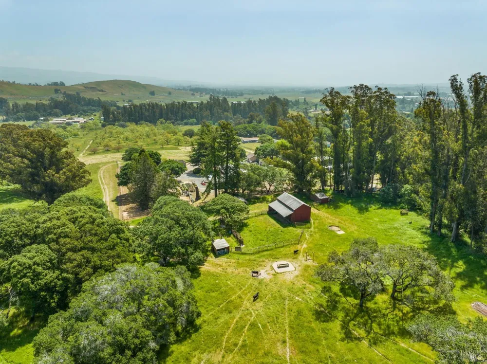 130 Jewett Road Petaluma, CA 94952