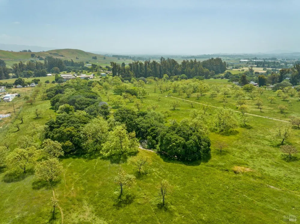 130 Jewett Road Petaluma, CA 94952