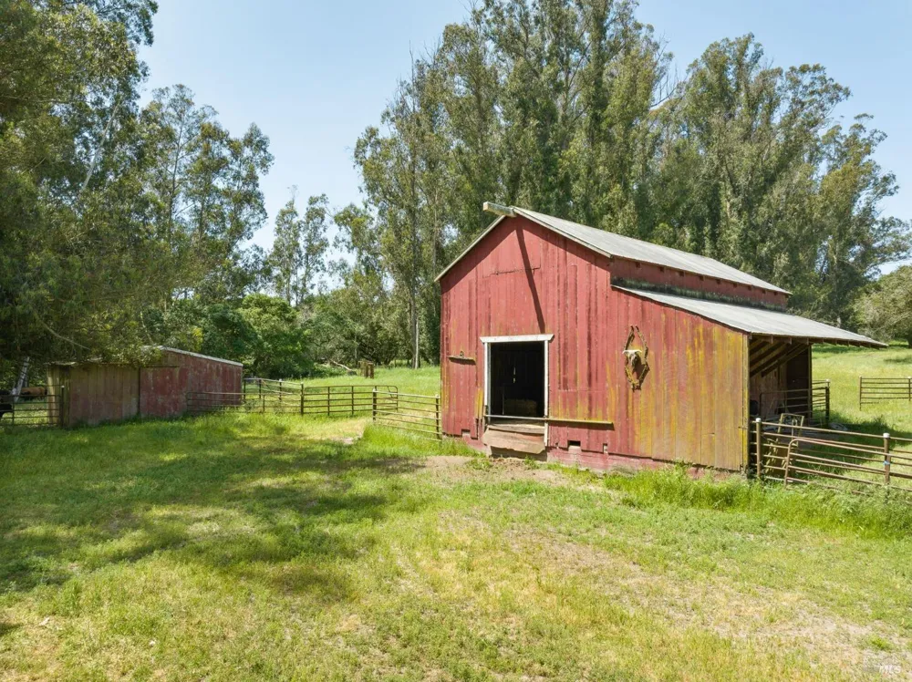 130 Jewett Road Petaluma, CA 94952