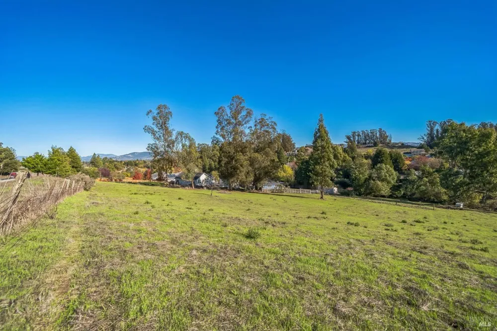 9053 Water Road Cotati, CA 94931
