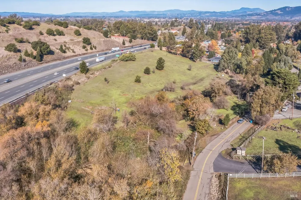 9053 Water Road Cotati, CA 94931