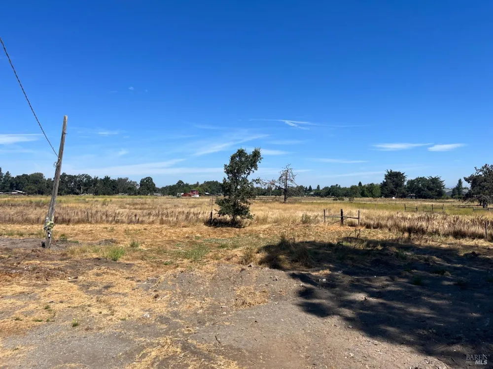 7459 Alder Avenue Cotati, CA 94931