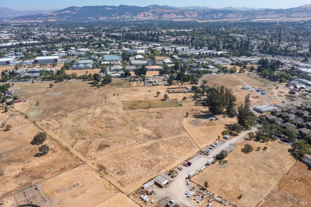 7459 Alder Avenue Cotati, CA 94931