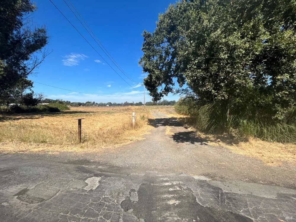 7459 Alder Avenue Cotati, CA 94931