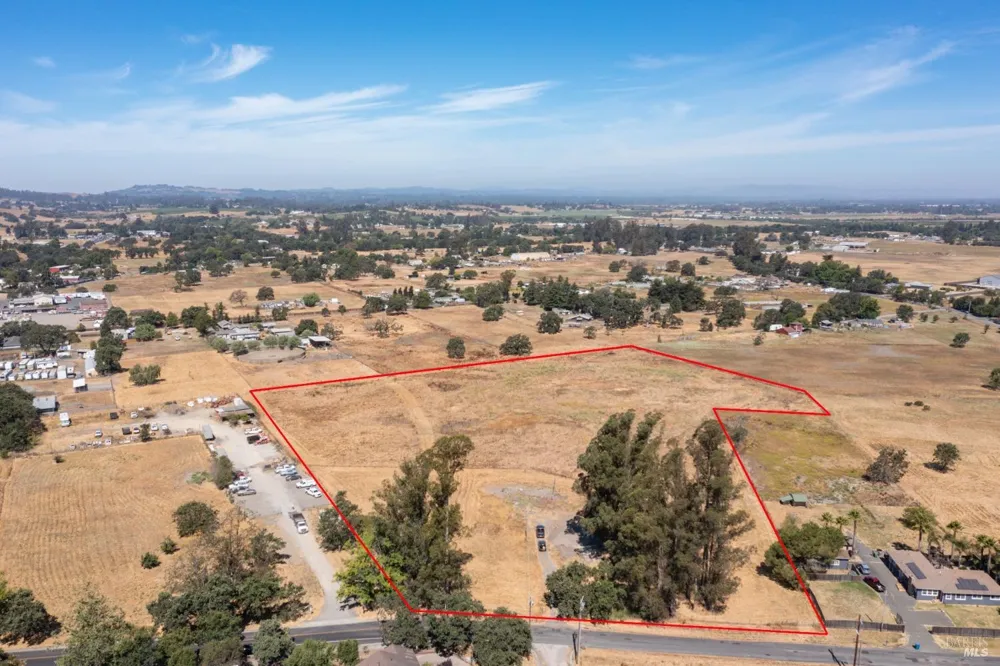 7459 Alder Avenue Cotati, CA 94931