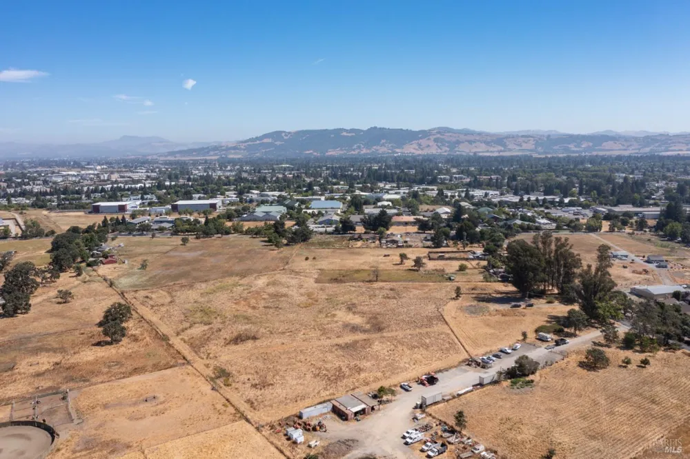 7459 Alder Avenue Cotati, CA 94931