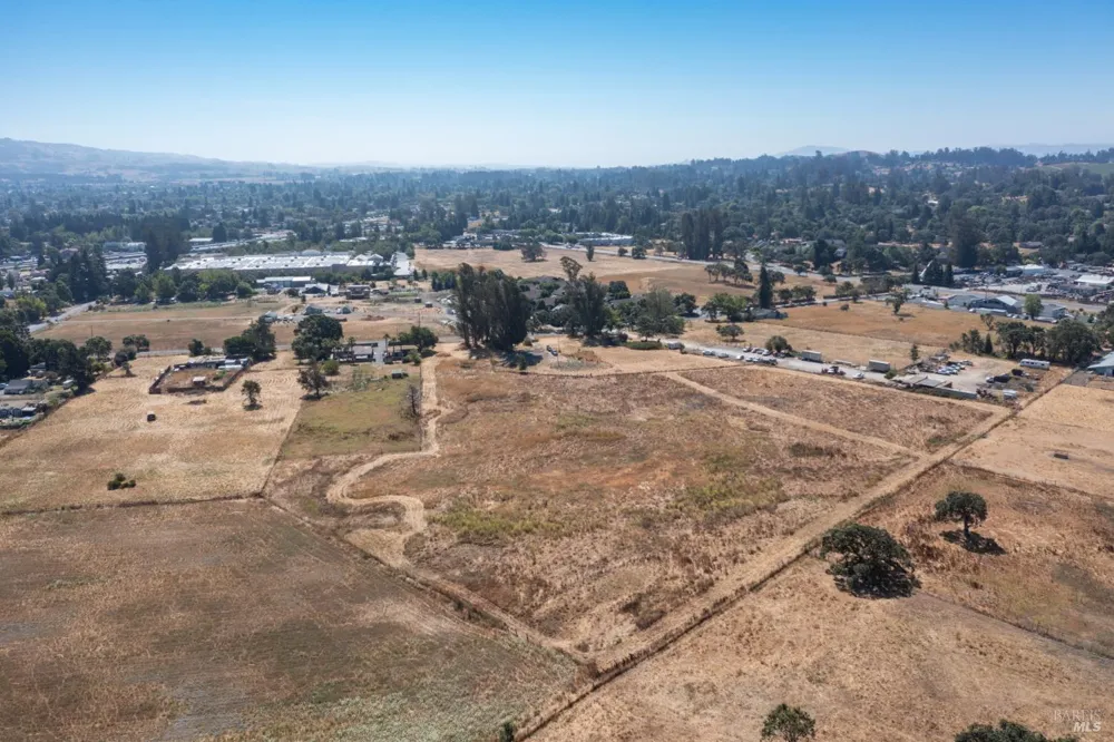 7459 Alder Avenue Cotati, CA 94931