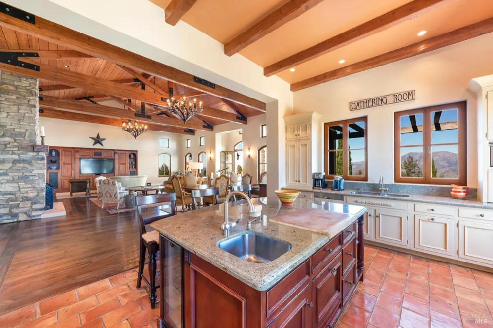 2110 Diamond Mountain Road Calistoga, CA 94515