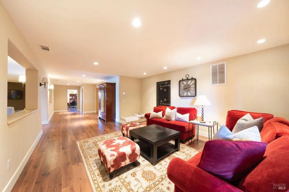 2110 Diamond Mountain Road Calistoga, CA 94515