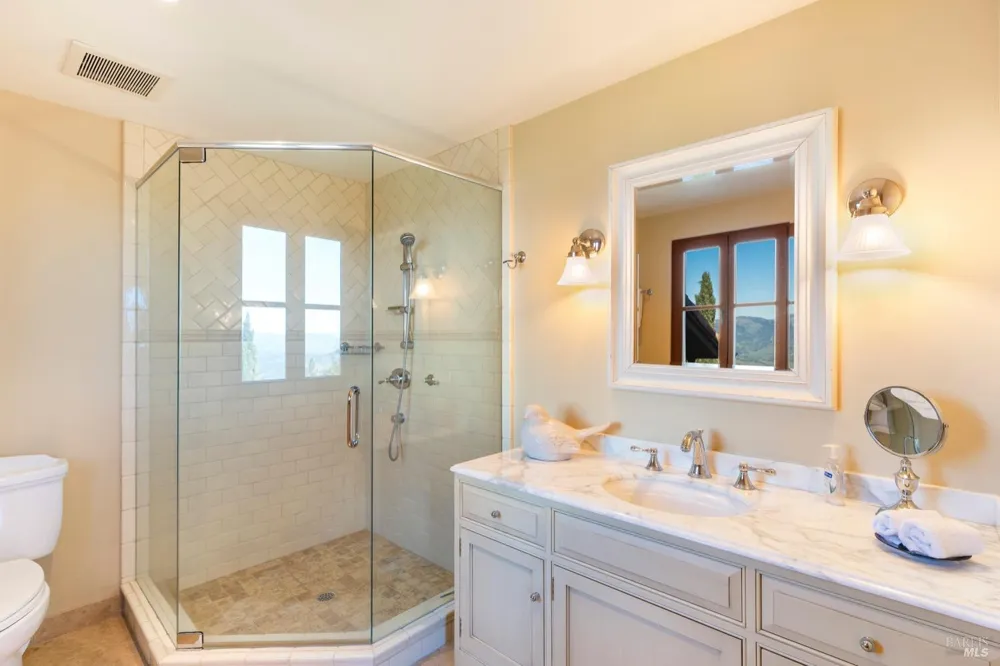 2110 Diamond Mountain Road Calistoga, CA 94515