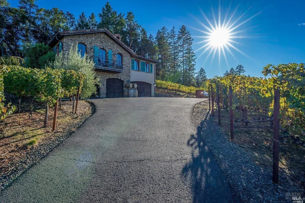2110 Diamond Mountain Road Calistoga, CA 94515