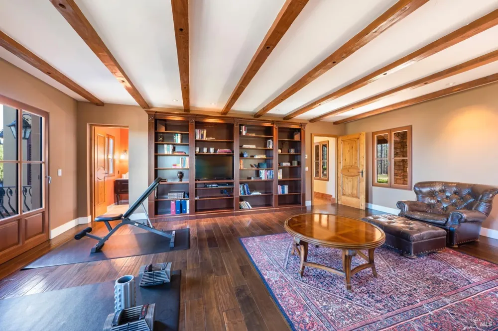 2110 Diamond Mountain Road Calistoga, CA 94515