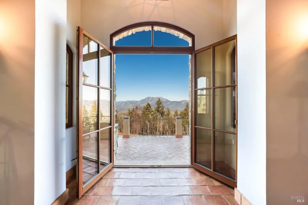 2110 Diamond Mountain Road Calistoga, CA 94515