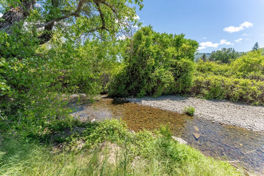 3525 Taylor Drive Ukiah, CA 95482