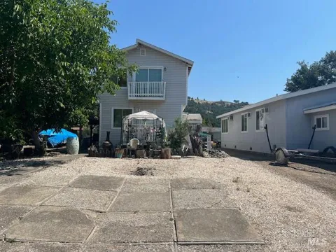 13238 Ebbtide Village