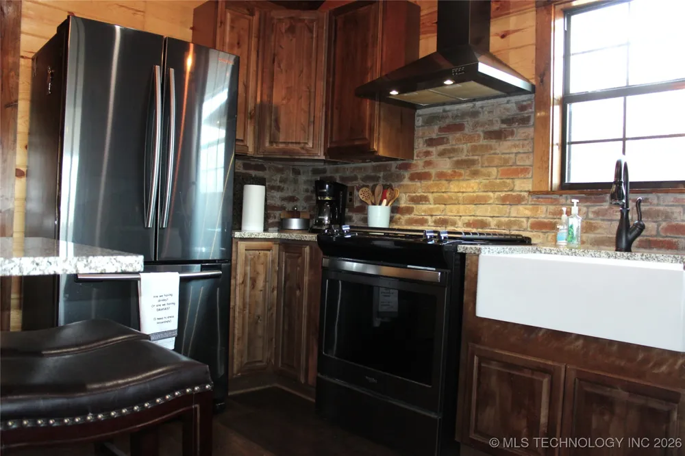 33970 State Hwy 144 Smithville, OK 74957