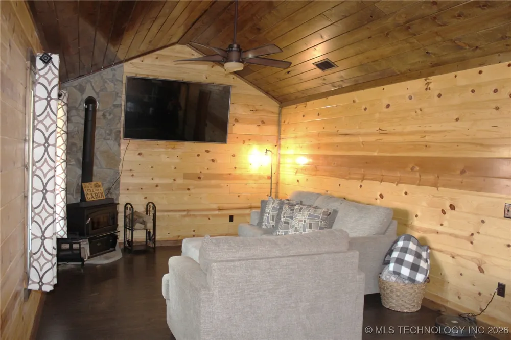 33970 State Hwy 144 Smithville, OK 74957