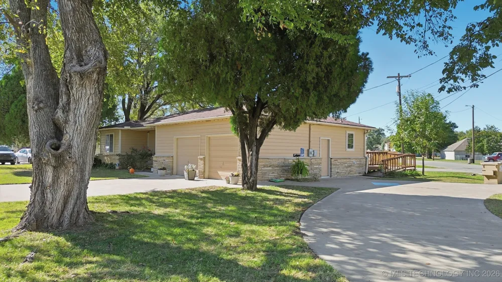 600 S Cherokee Street Catoosa, OK 74015
