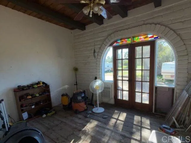 20042 Deerhorn Valley Road Jamul, CA 91935