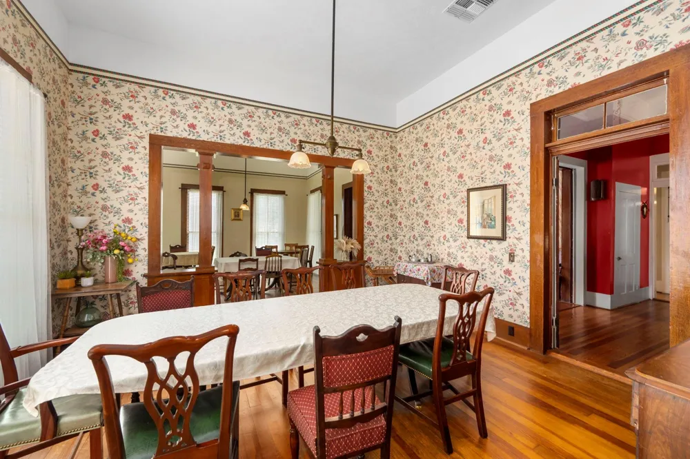 1118 Prairie Street Columbus, TX 78934