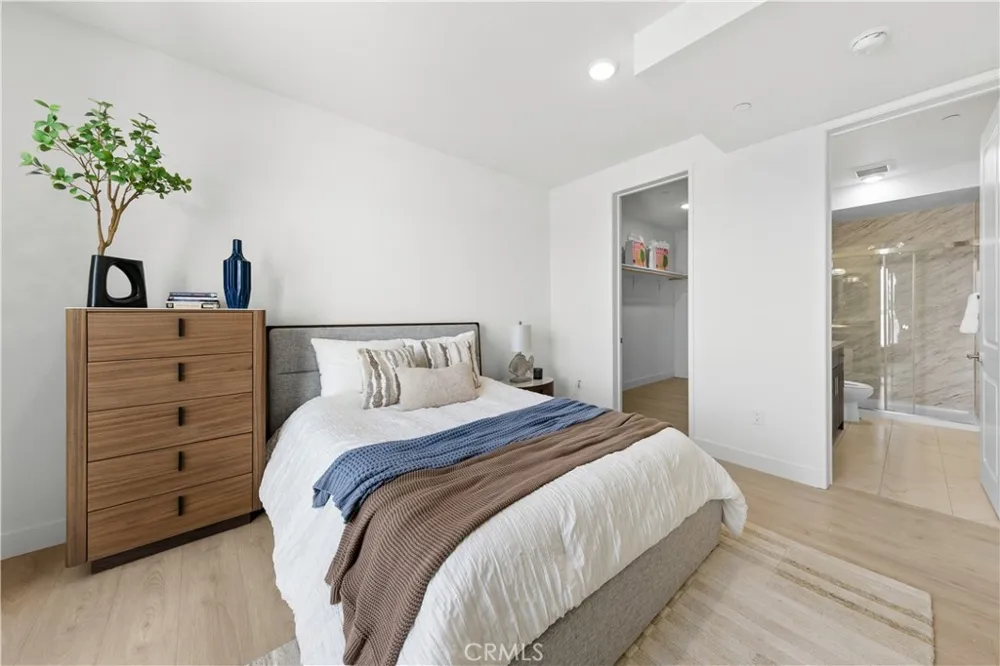 168 S Monterey Street #506 Alhambra, CA 91801