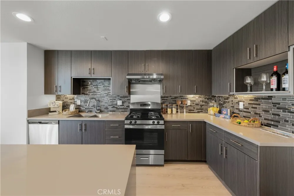 168 S Monterey Street #506 Alhambra, CA 91801