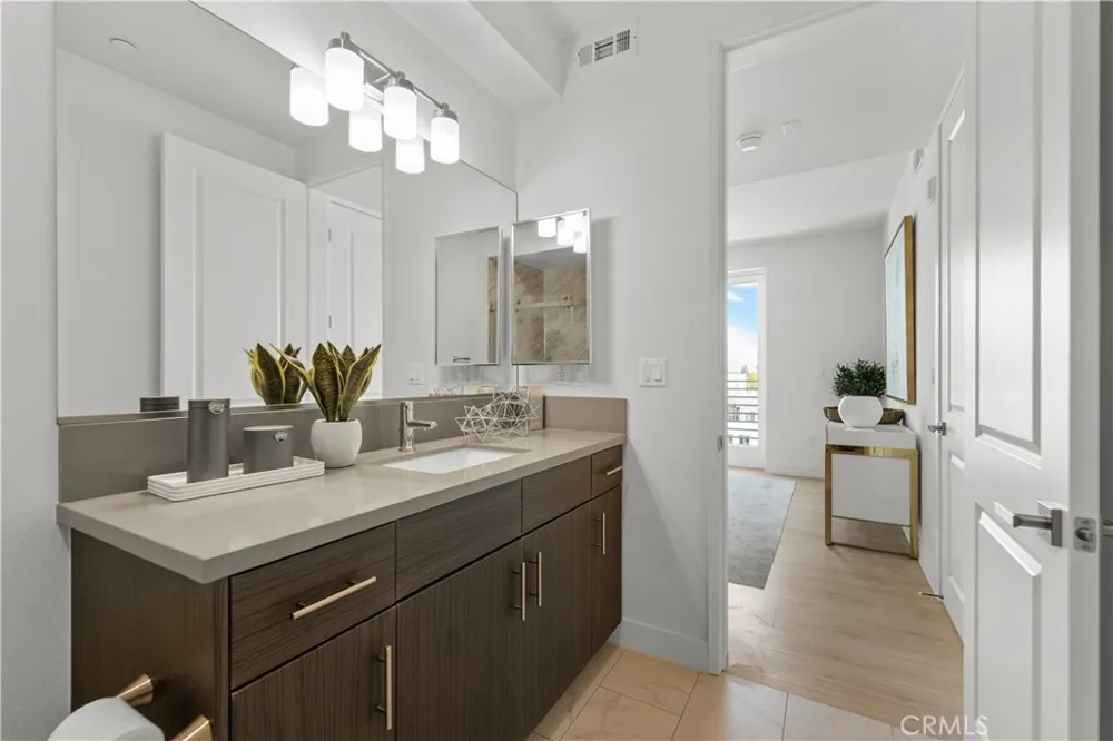 168 S Monterey Street #506 Alhambra, CA 91801